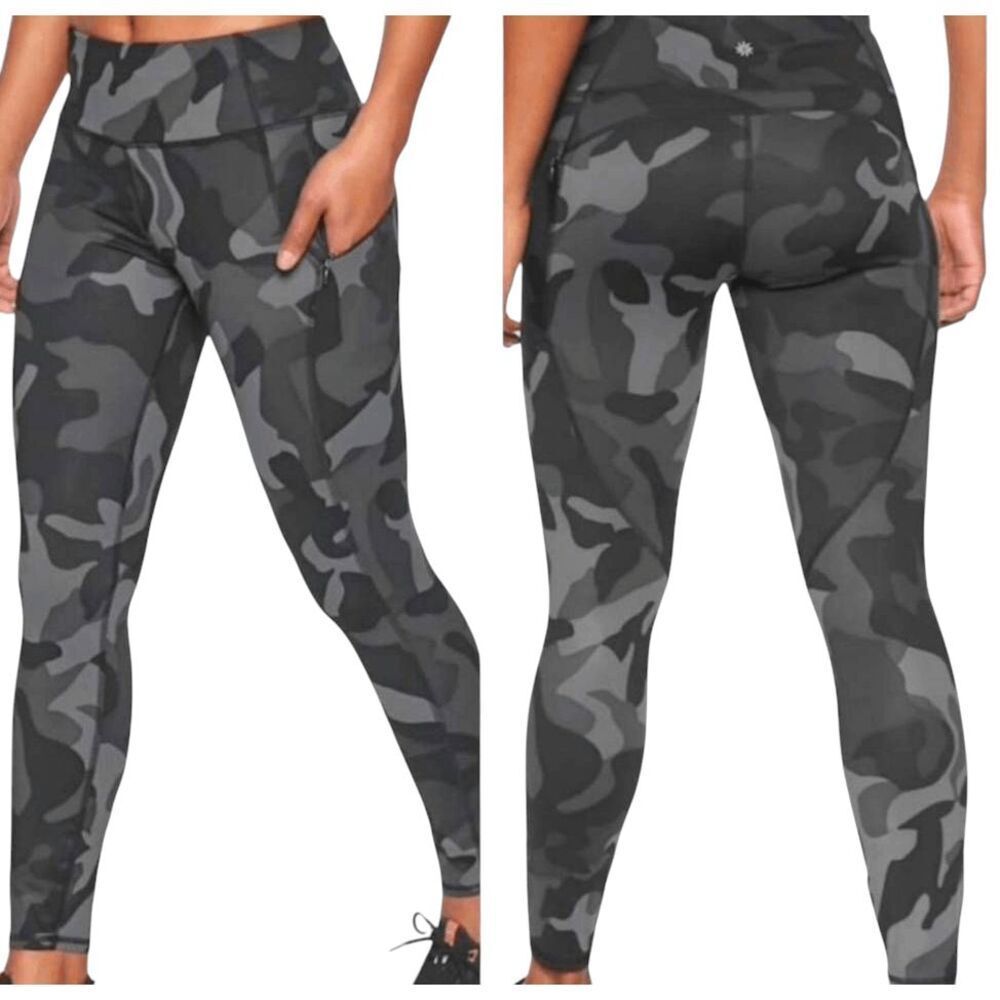 ATHLETA Camo Contender 7/8 Tight Size XS